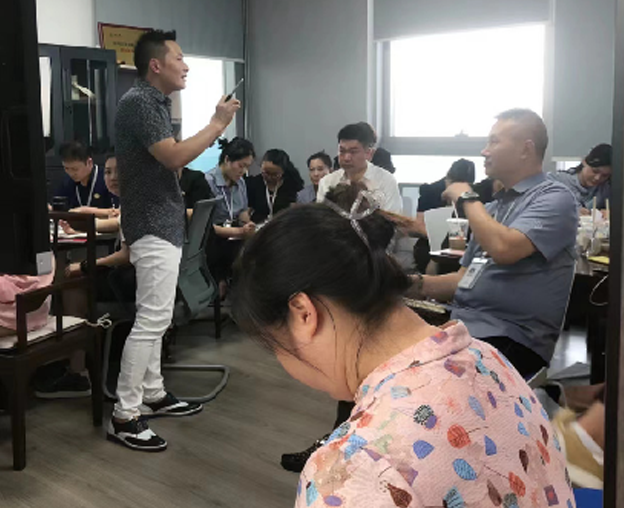 山东济南皇富海产贸易公司